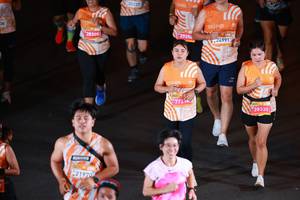 BIB: 28305, 21970, 2925, 4725, 7721, 24991, 28335
                            <button type="button" onclick="openModal(23175982)" class="btn btn-primary btn-sm float-right btn-popup" data-toggle="modal" data-target=".modal-high-quality">
                        <i class="fas fa-shopping-cart"></i> Add to Cart
                    </button>
                                            <button type="button" onclick="isThisMe(23175982, true)" class="btn btn-success btn-sm float-right btn-popup btn-isme hidden" data-toggle="tooltip" data-placement="bottom" title="นี่คือรูปของคุณใช่ไหม คลิกที่นี่เพื่อเอาเข้าอัลบั้ม">
                        <i class="fas fa-plus"></i> Add to album
                    </button>
                    <button type="button" onclick="isThisMe(23175982, false)" class="btn btn-warning btn-sm float-right btn-popup btn-isnotme hidden">
                        <i class="fas fa-ban"></i> Remove from album
                    </button>